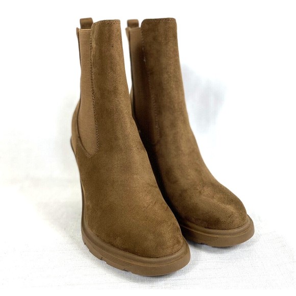Nine West Booties Ream2 Chelsea Womens Size 9M Faux Suede Boots Brown BNIB - Picture 1 of 11